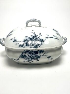 Antique Tureen Flow Blue Floral Anemone Transferware Bridgewood & Son England